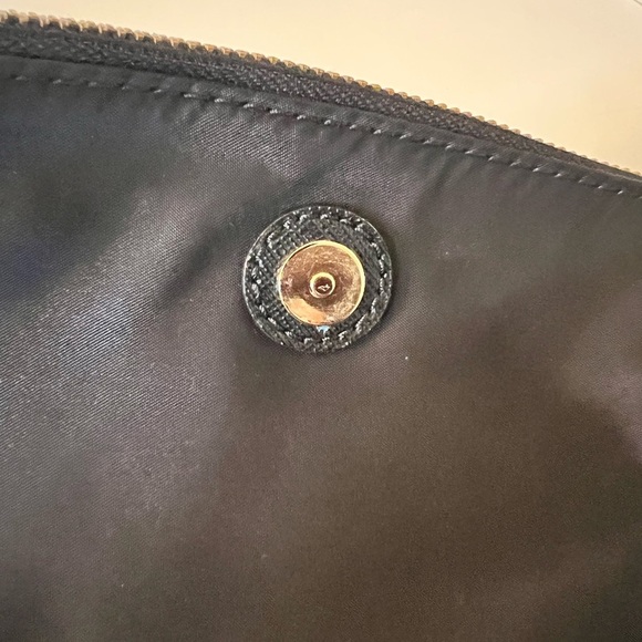 Kate Spade Black and Gold Crossbody Bag with Flap Design - Picture 12 of 13